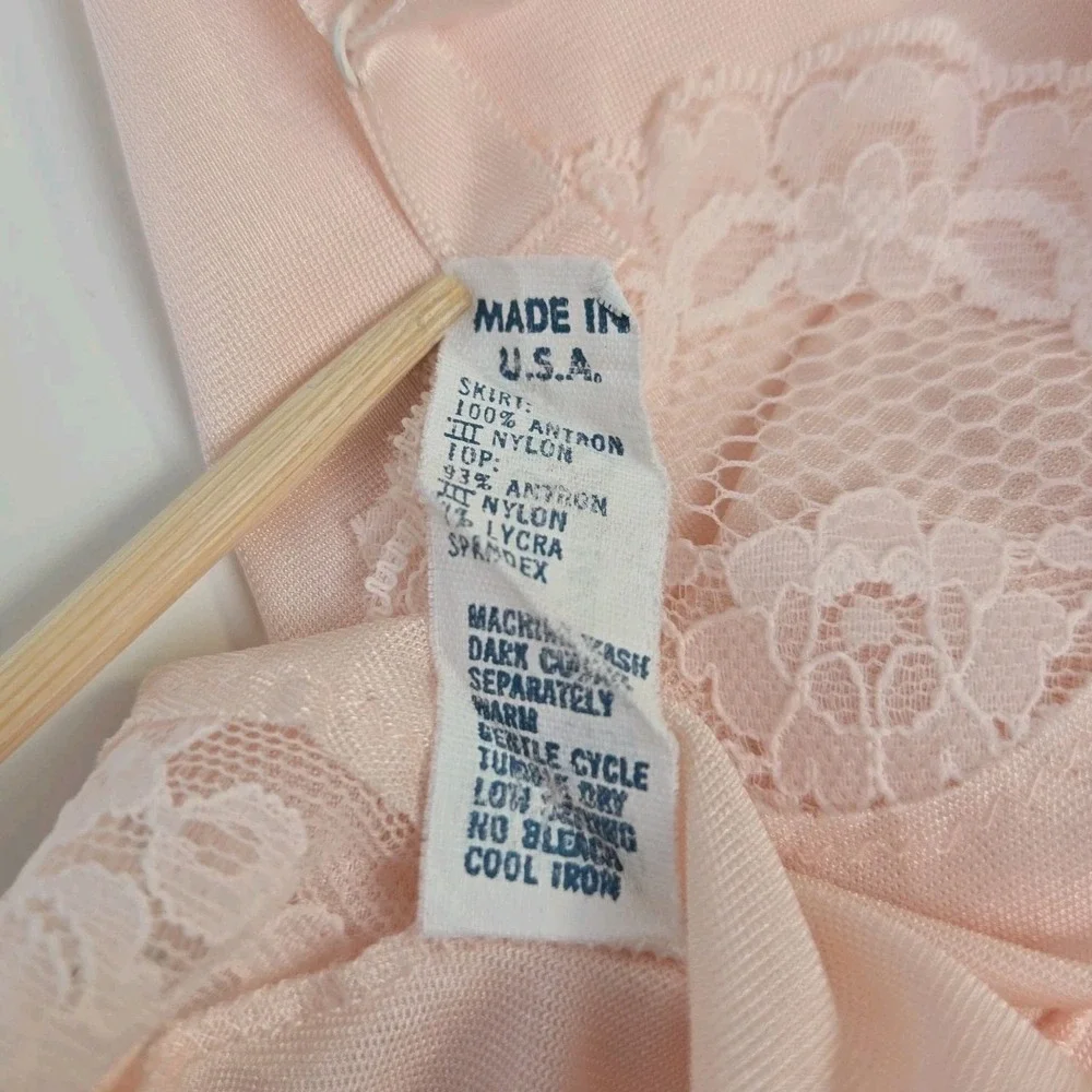 Henson Kickernick Vtg Pink Full slip Nightgown Size 34 Made‎ In USA Lingerie